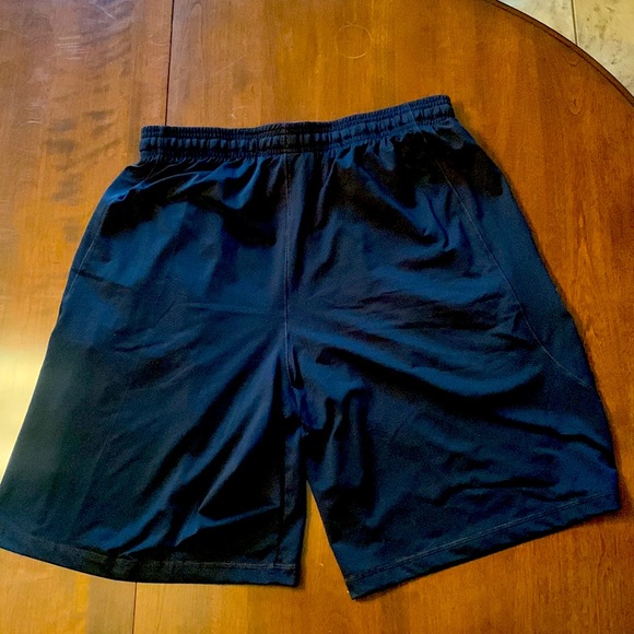 Underarmour Athletic Shorts (Men, Size Large, Black) - Picture 2 of 3
